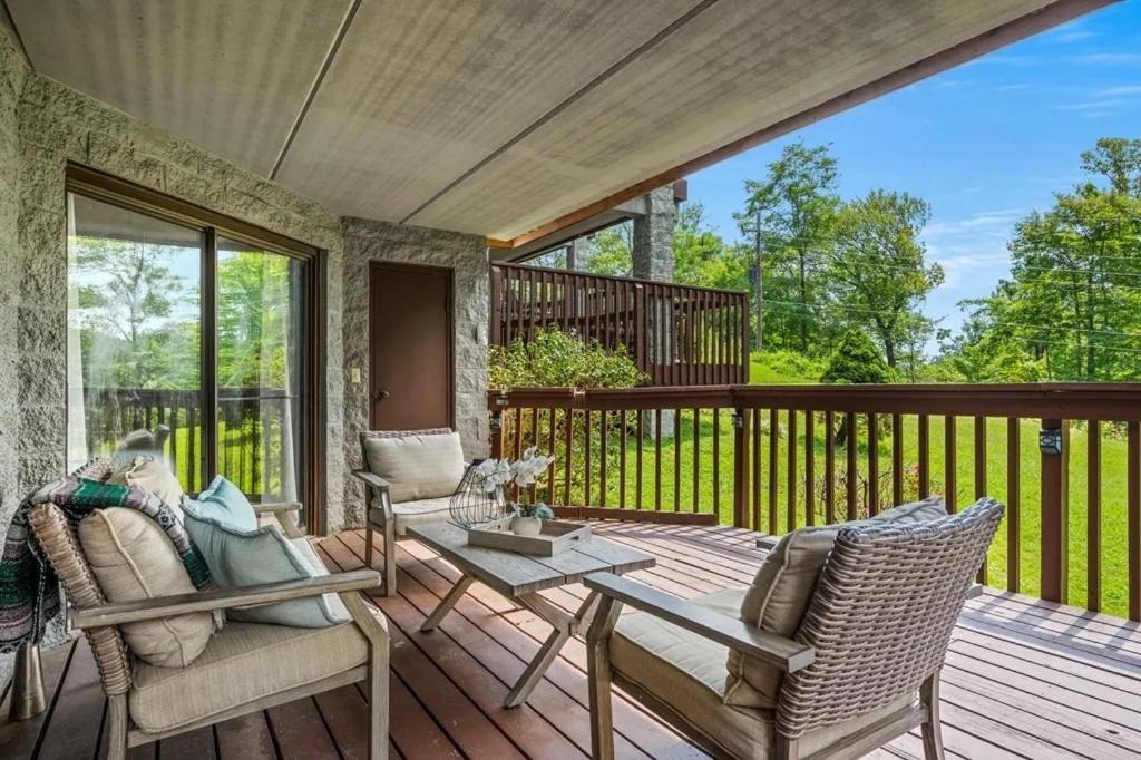 Views & Fireplace - Minutes To Gburg And Ober - Gatlinburg