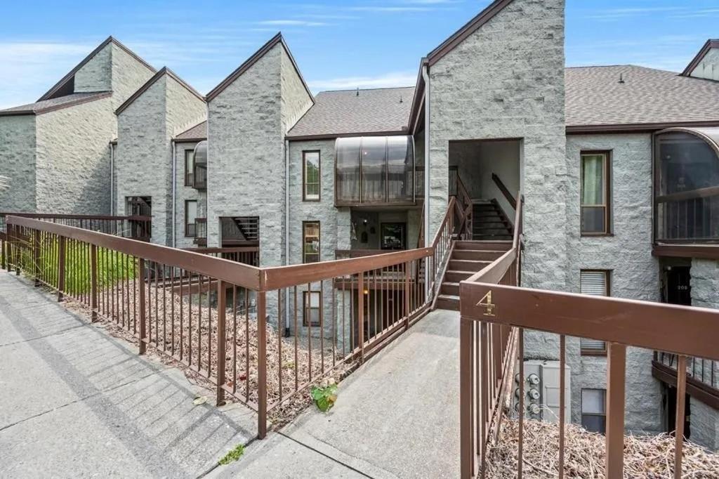 Views & Fireplace - Minutes To Gburg And Ober - Gatlinburg